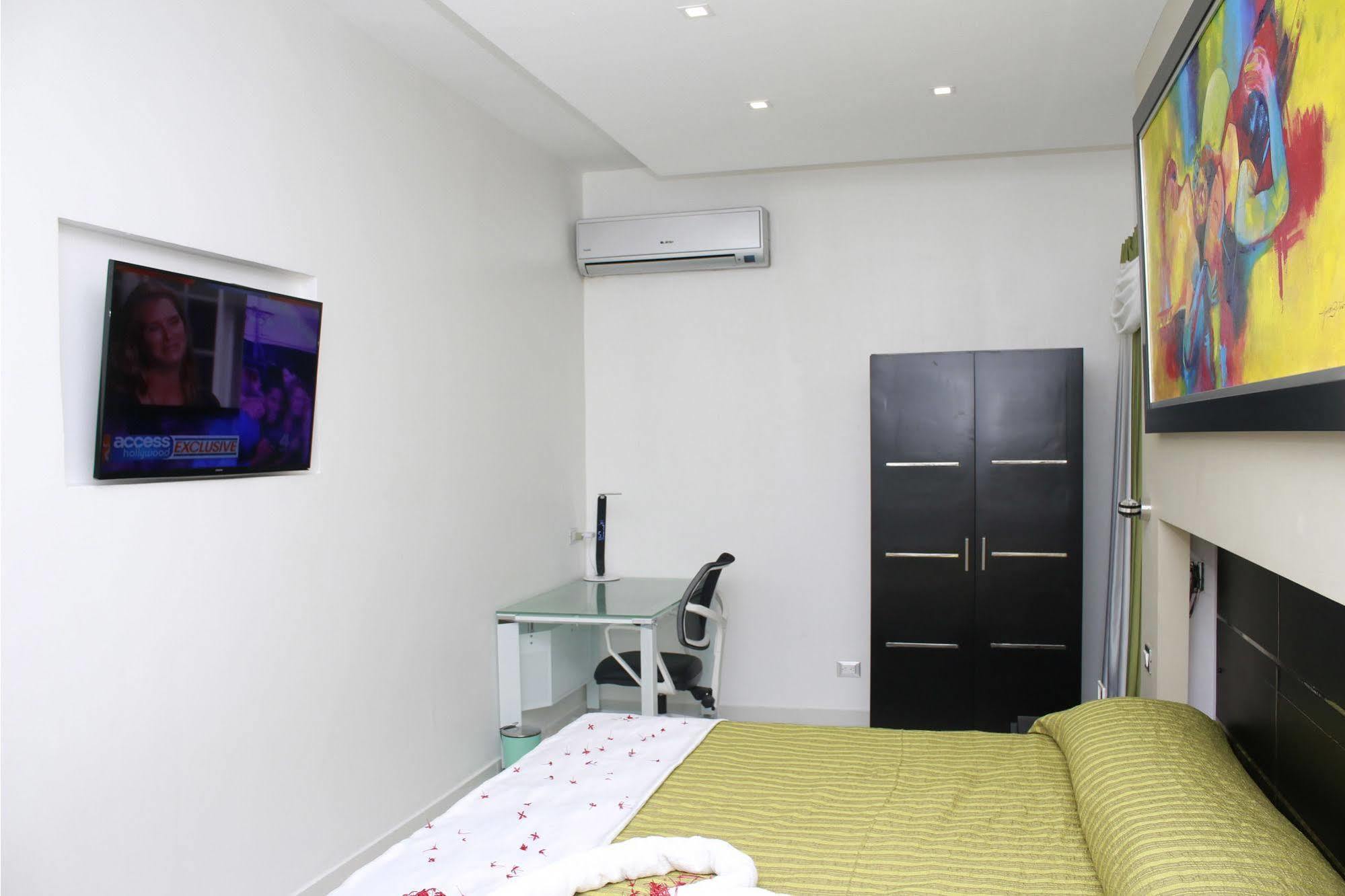 Hotel La Morada Санто Доминго Екстериор снимка